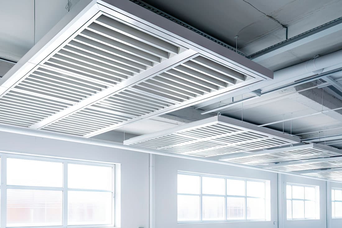 Instalación de conductos de ventilación en Lugo.